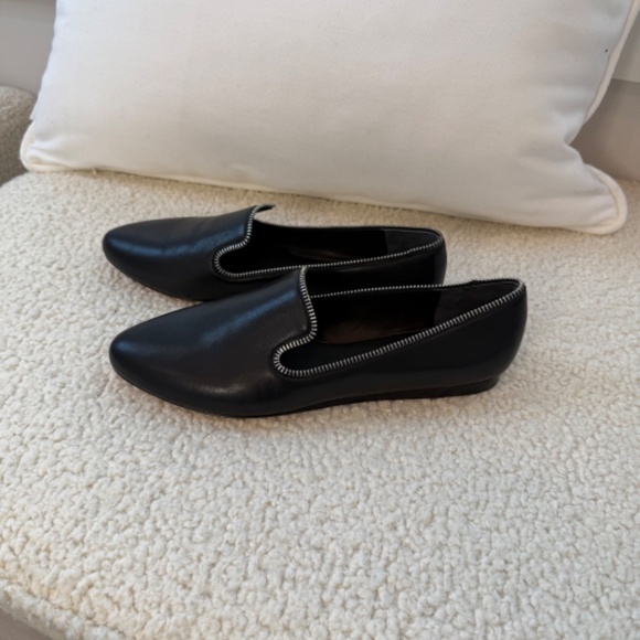 Veronica Beard Black Leather and Zipper Griffin Loafer, NWOT, Size 10 - Picture 4 of 6